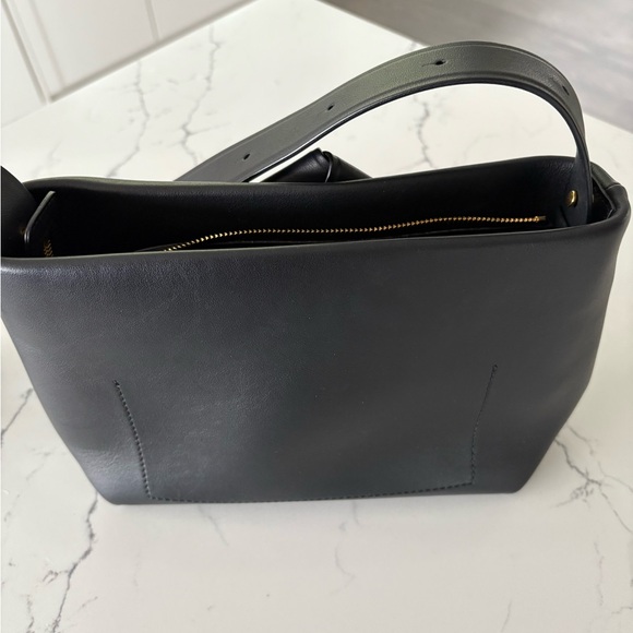 Acne Studios Musubi Shoulder Bag - Picture 6 of 14